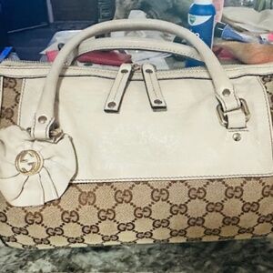 Adorable Vintage Small Flower Gucci Double Handle Bag!